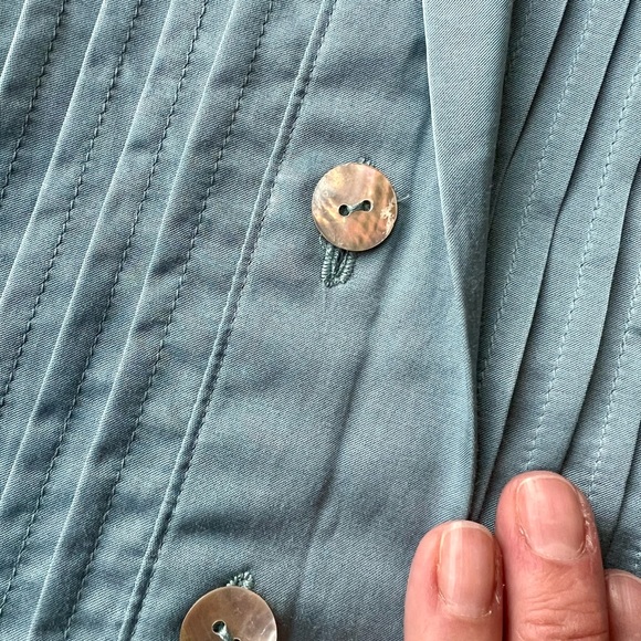 Paul Hardy sleeveless pin tuck blouse cornflower blue s/p - Picture 3 of 14